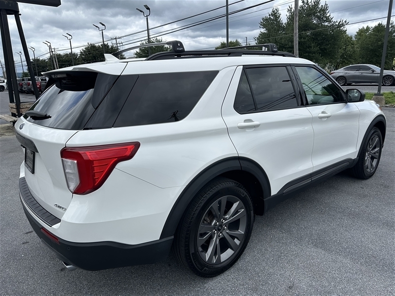 2021 Ford Explorer XLT photo 12