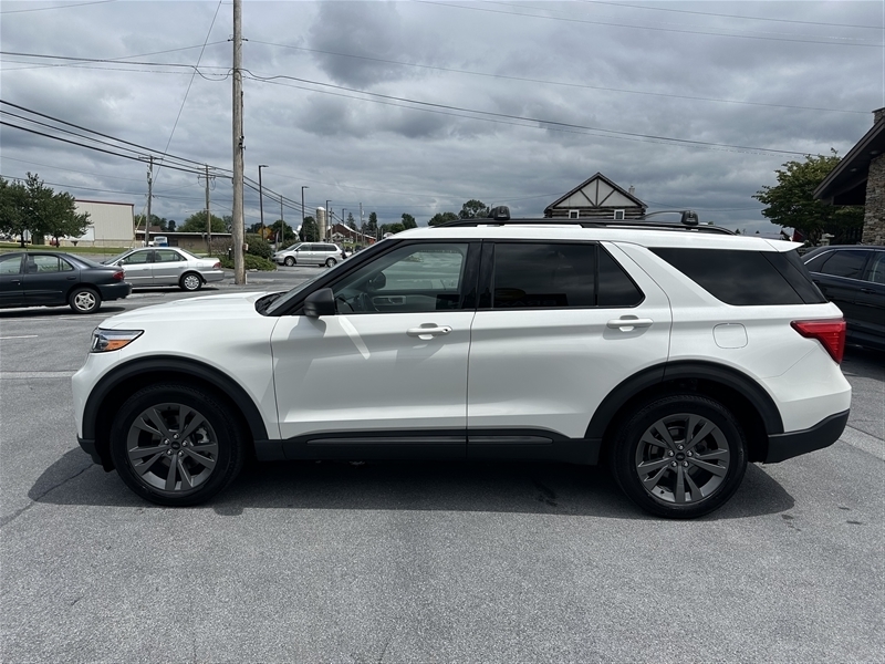 2021 Ford Explorer XLT photo 48