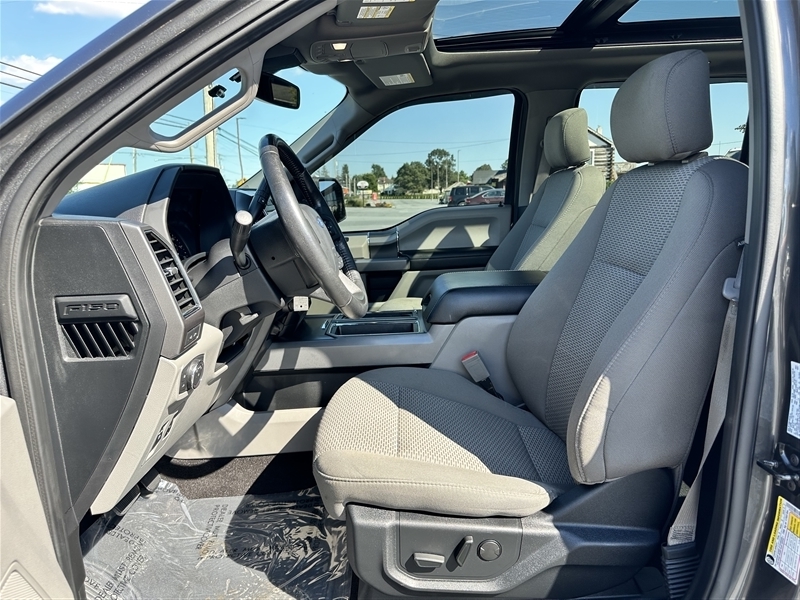 2019 Ford F-150 XLT photo 18