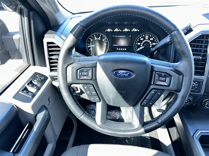 2019 Ford F-150 XLT photo 25