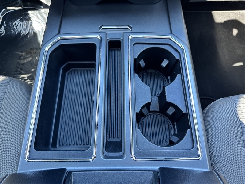 2019 Ford F-150 XLT photo 40