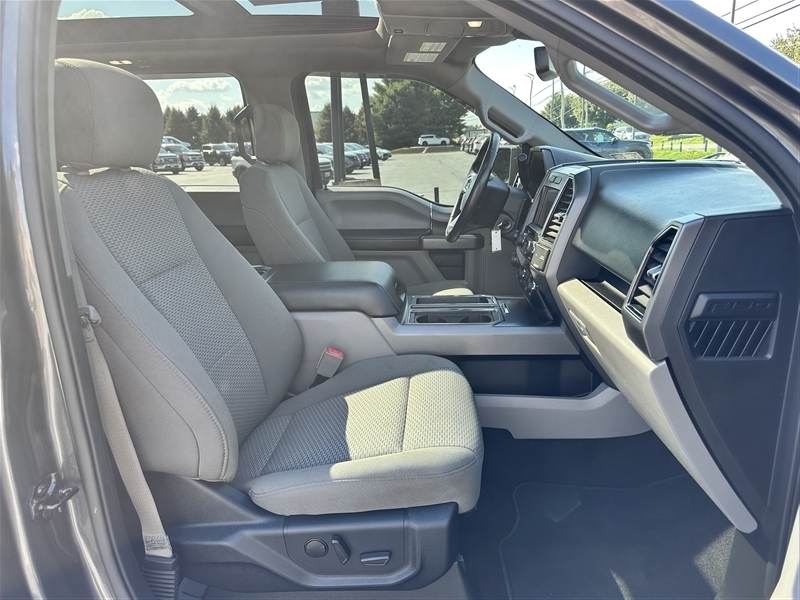 2019 Ford F-150 XLT photo 42