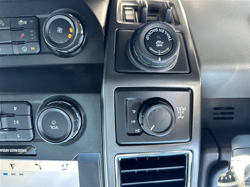 2019 Ford F-150 XLT photo 45