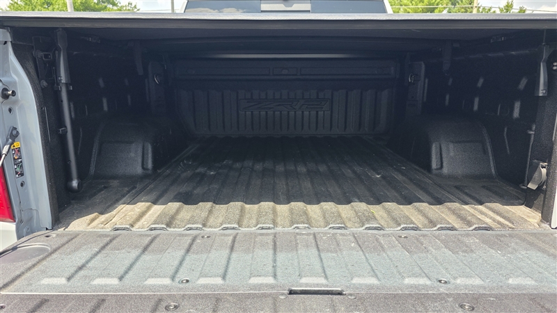 2024 Chevrolet Silverado 1500 ZR2 - Photo 19