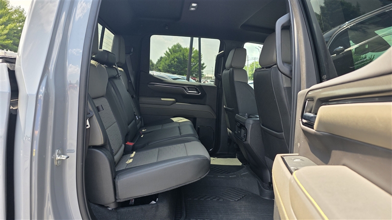 2024 Chevrolet Silverado 1500 ZR2 - Photo 20