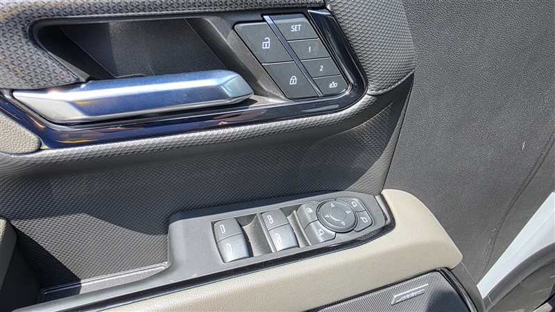 2024 Chevrolet Silverado 1500 ZR2 - Photo 23